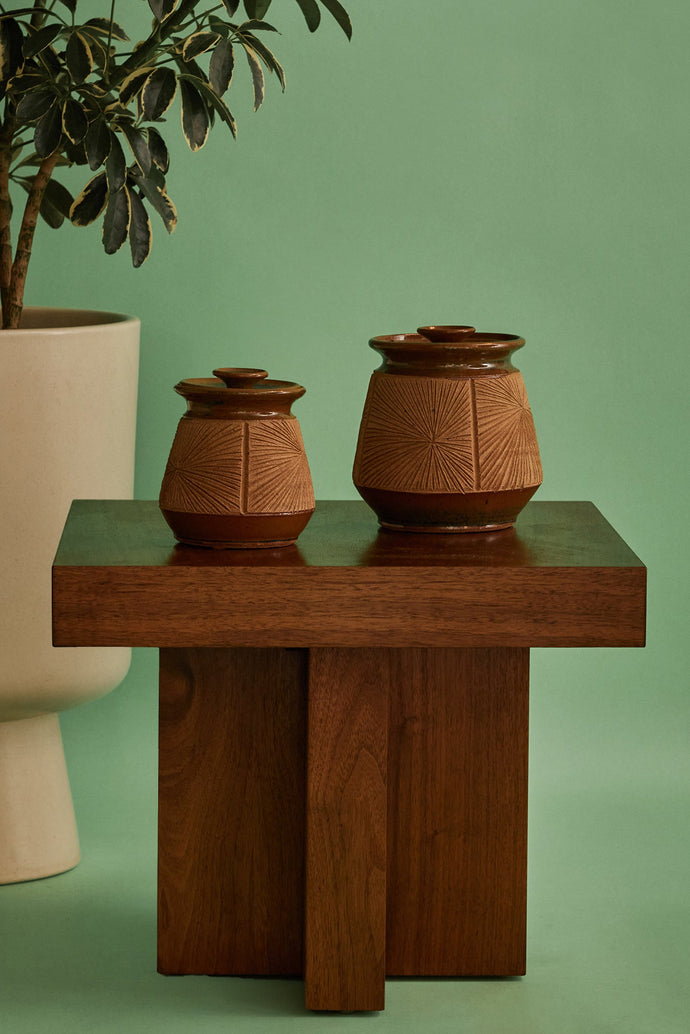 Two Enlighten Vessels