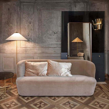 Gubi_9602_Floor_Lamp_Design_by_Paavo_Tyn