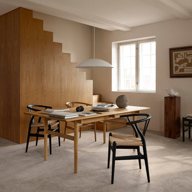 CH327 oiled oak dining table