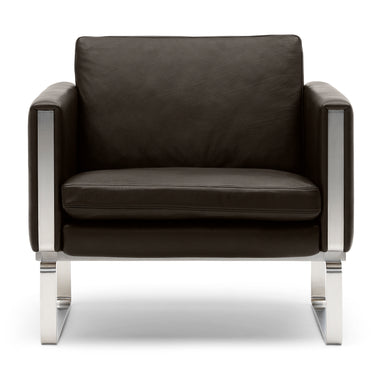 CH101 Lounge Chair Two Enlighten Carl Hansen Son 5.jpeg