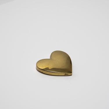 Aubock model 5371 arge brass heart paperweight6.jpg