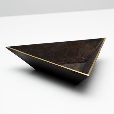 4833 aubock triangle dish14.jpg