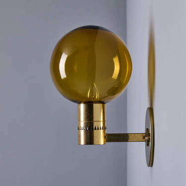 V3458 Pair of 1960s Hans Agne Jakobsson #V149 Glass & Brass Wall Lamps for Markaryd 6.jpg