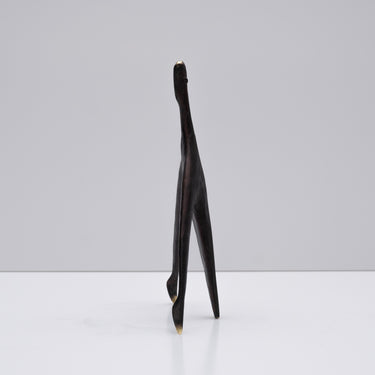 aubock 4061 architect brass scuplture4.jpg