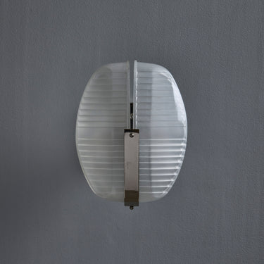 V3224 lambda wall light unlit front view