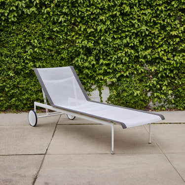 V3497 Vintage 1966 Richard Schultz Outdoor Contour Chaise Lounge for Knoll 9.jpg