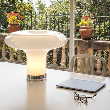 Lesbo table lamp mangiarotti artemide two enlighten lit