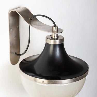 v3059 pi wall light mazza view
