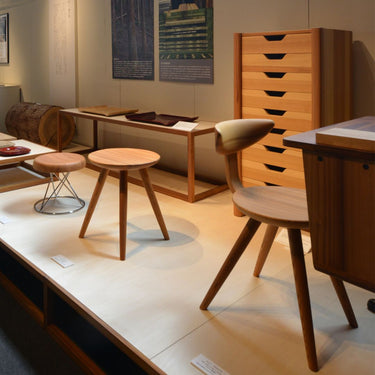 Yanagi Collection dining chari without arms Two Enlighten Hida
