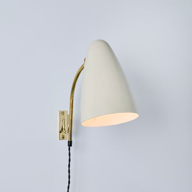 V3370 1950s Lisa Johansson Pape White Wall Lamp for Itsu 9.jpg