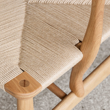 CH22_teak_oak_oil_natural papercord detail wegner hansen