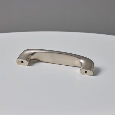 aubock 9050 nickel chunky grip pull detail