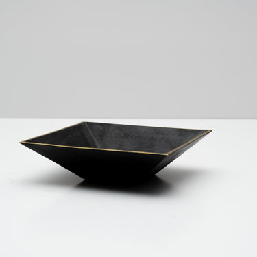 Aubock 4482 square brass dish8.jpg
