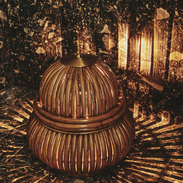 Crespi lamp in situ night