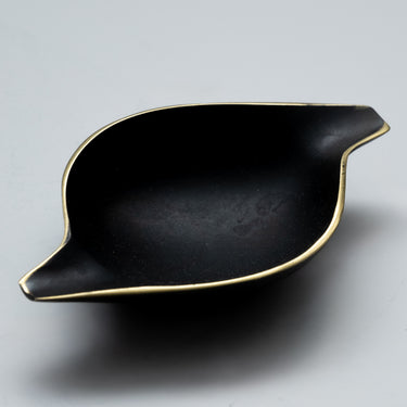 Aubock 4206 C patinated bowl1.jpg