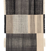 tres_plana_negra_170x240.jpg