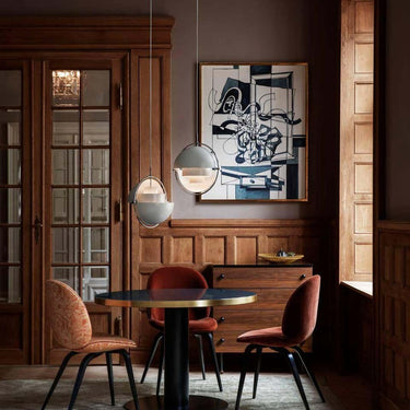 Multi_LitePendant_GubiDiningChairFullyUp