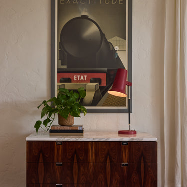 V891 red yki nummi table lamp.jpg