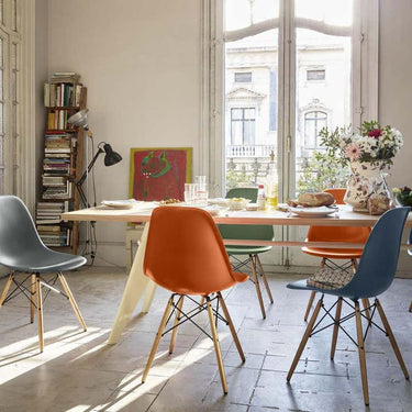 2687267_Eames_Plastic_Side_Chair_DSW_New