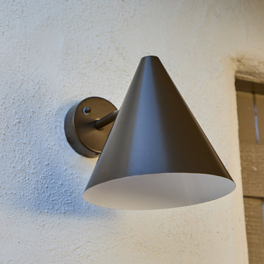 M5551 Brown Painted Tratten Wall Light2.jpg