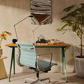 Compas direction desk Prouvé blé vert Vitra.jpg