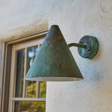 M826 verdgris patina tratten wall light3.jpg