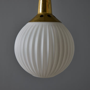 V3438 stilnovo ridged glass pendant7.jpg