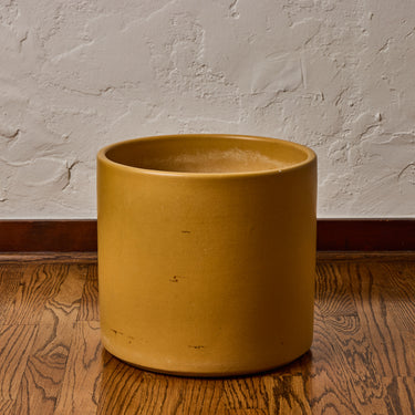V3510- 1970s Gainey Mustard Ceramic PlanterTwo Enlighten - May 21st 2025 - 155 - Under 3.5
