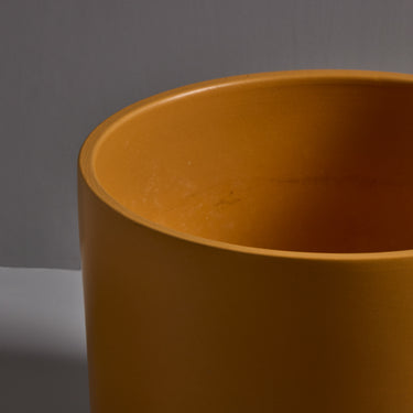 V3552 1970s Gainey Mustard Ceramic Planter 15_ 9.jpg