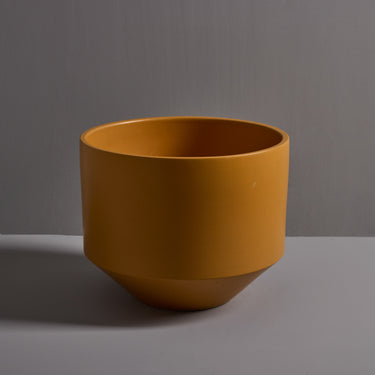 V3552 1970s Gainey Mustard Ceramic Planter 15_ 3.jpg