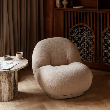 Pierre Paulin 'Pacha' Lounge Chair with Swivel Base for GUBIGUBI Home_Moments_8am.jpg
