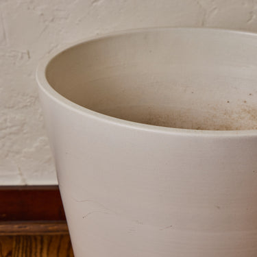 V3522 Set of 3 1970s White Conical Gainey Planters in the Manner of LaGardo Tackett Two En