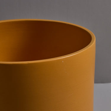 V3551 1970s Gainey Mustard Ceramic Planter 12.6_ 10.jpg