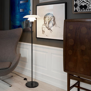PH 3½-2½ Floor Lamp Black Lifestyle Poul Henningsen Louis Poulsen.jpg