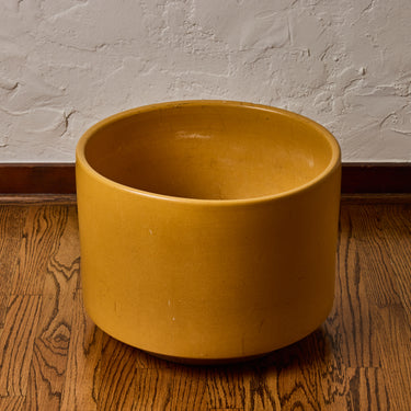 V3517Large 1970s Gainey Mustard Yellow Glazed Ceramic Planter