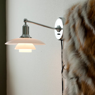 PH 2/1 wall light chrome louis poulsen poul henningsen two enlighten lifestyle bedside