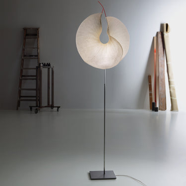 Yoruba Rose Japanese Paper and Stainless Steel Floor Lamp for Ingo Maurer Two Enlighten.jp