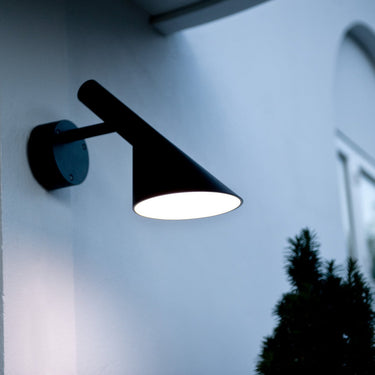 Arne Jacobsen 'AJ 50' Outdoor Wall Light for Louis Poulsen Two Enlighten black outdoor lifestyle 