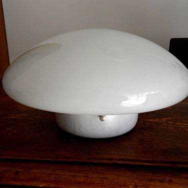 V1237 flush mount on a table