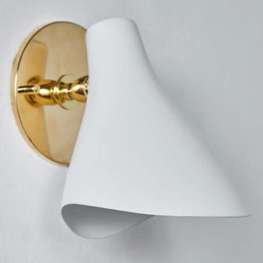 V3001 1950s Gino Sarfatti Model #10 Sconce for Arteluce in White for Two Enlighten