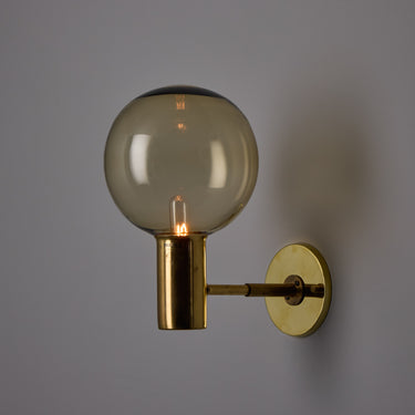 V3531 1960s Hans Agne Jakobsson V149 Glass Brass Wall Lamp for Markaryd Two Enlighten