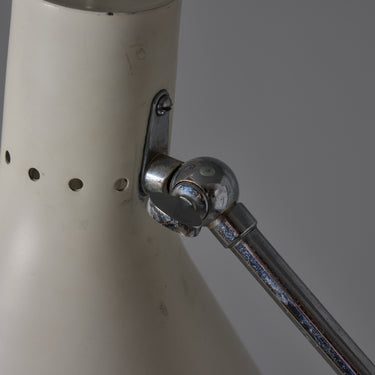 V3550 1950s Italian Articulating Floor Lamp Attributed to Arredoluce for Two Enlighten