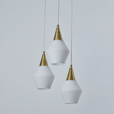 two-enlighten-mauri-almari-chandelier-4.jpg