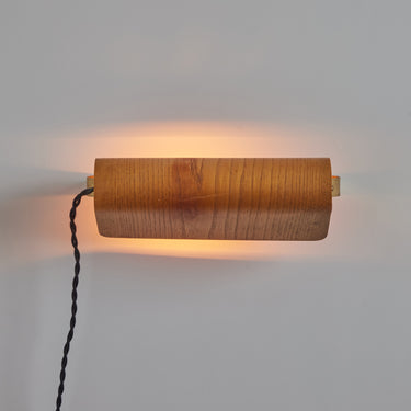 Hans Agne Jakobsson Sconces Two Enlighten 15.jpg