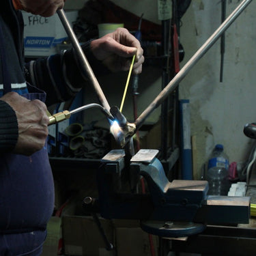 Fabrication-Serge-Mouille1.jpg