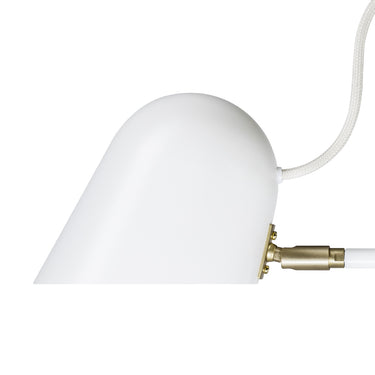 whitezoom1.jpg