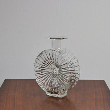 Helena Tynell Vase Two Enlighten 2.jpg