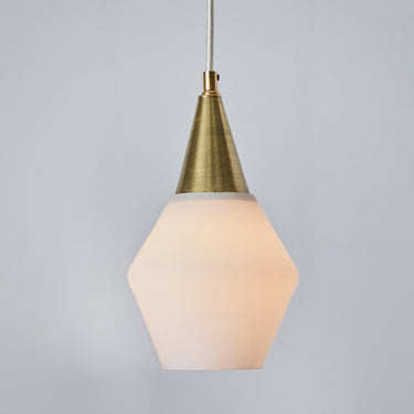 two_enlighten_mauri_almari_chandelier_15_master.jpg