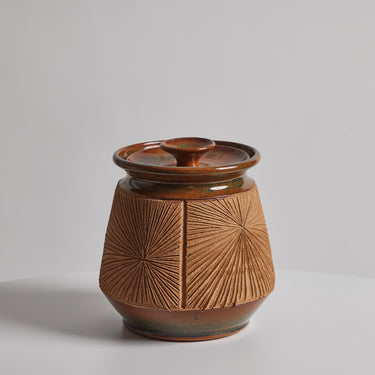 V3401 Robert Maxwell David Cressey Earthgender Jar Large Two Enlighten 2.jpg