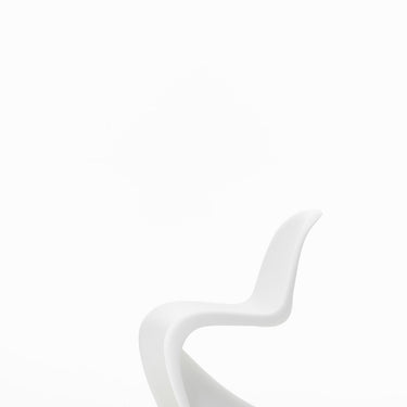 2974191_Panton Junior - white_v_fullbleed_1440x.jpg